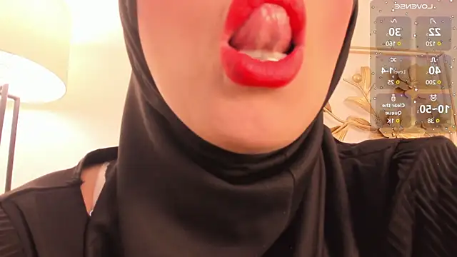 Snapshot of hanajameela chatting on 01/16/25, 11:48 hanajameela online show from 01/16/25, 11:48