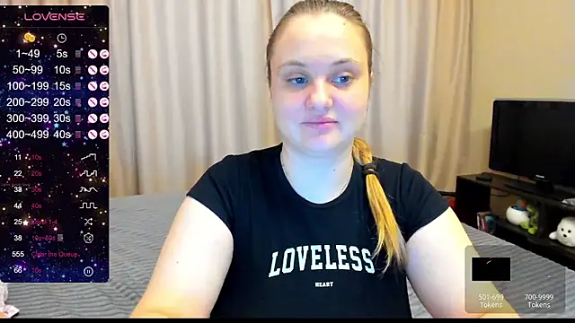 AlanaBrox online show from 01/14/25, 08:09