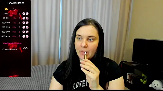 AlanaBrox online show from 02/04/26, 12:22