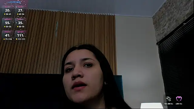Snapshot of Kareena_chopra chatting on 05/02/26, 11:59 Kareena chopra online show from 05/02/26, 11:59