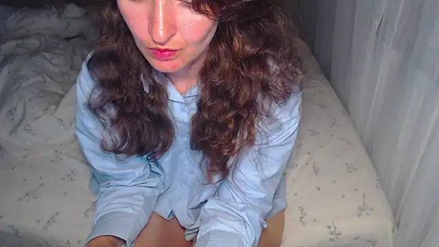 Snapshot of LoraPreston chatting on 06/20/26, 08:33 LoraPreston online show from 06/20/26, 08:33