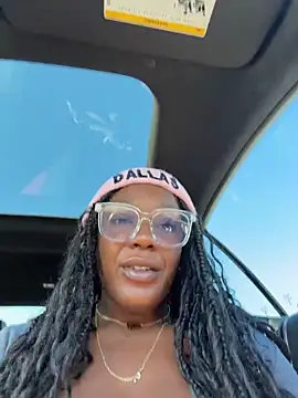 TilaTotti online show from 01/18/26, 08:01