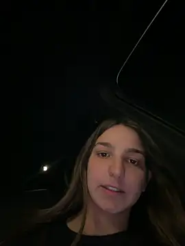 DoriDeluxe66 online show from 12/01/25, 10:48