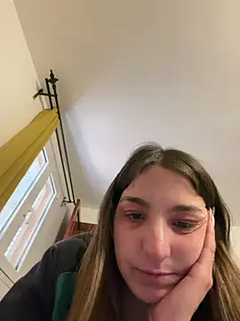 DoriDeluxe66 online show from 02/04/26, 01:17