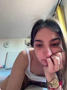 DoriDeluxe66 online show from 03/17/26, 09:01