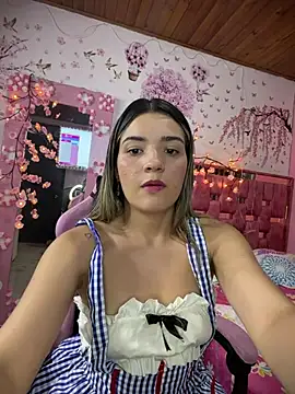 Snapshot of Sarita-candy chatting on 05/21/26, 01:12 Sarita-candy online show from 05/21/26, 01:12