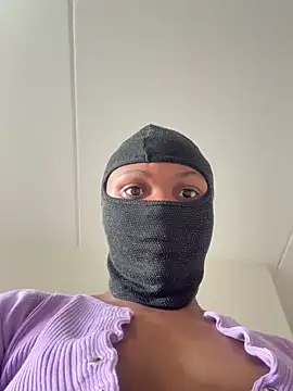 StupidNaturalPhatBooty  online show from 02/03/26, 06:40