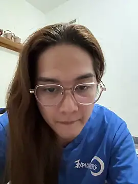 Snapshot of MarieLoveGlamorous chatting on 09/23/25, 01:47 MarieLoveGlamorous online show from 09/23/25, 01:47