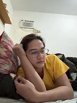 Snapshot of MarieLoveGlamorous chatting on 03/15/26, 11:49 MarieLoveGlamorous online show from 03/15/26, 11:49