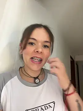 carolina16love online show from 09/19/25, 10:21