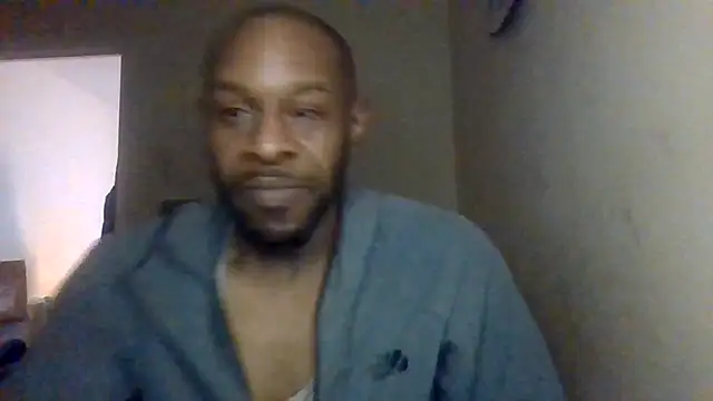 CuzzyB69 online show from 11/25/25, 02:44