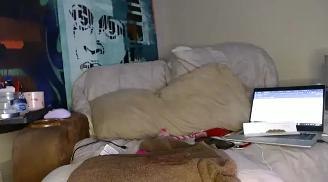 EmpressSunshine online show from 12/15/24, 06:18