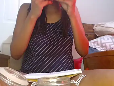 EmpressSunshine online show from 02/22/25, 01:22