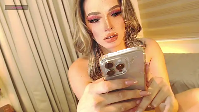 NiamahBarret online show from 03/09/25, 08:52