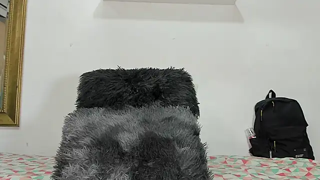 naia blessed online show from 02/12/25, 07:13