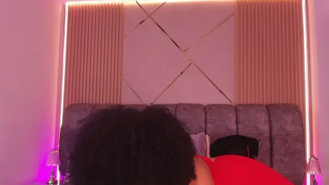 naia blessed online show from 03/04/26, 07:09