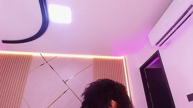 naia blessed online show from 04/16/26, 07:14