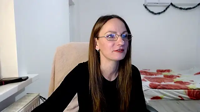 Snapshot of Masha-Mashenka1 chatting on 02/17/25, 04:15 Masha-Mashenka1 online show from 02/17/25, 04:15