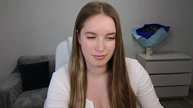 EvaMaddison online show from 01/08/25, 06:20