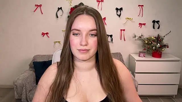 EvaMaddison online show from 01/09/26, 05:15