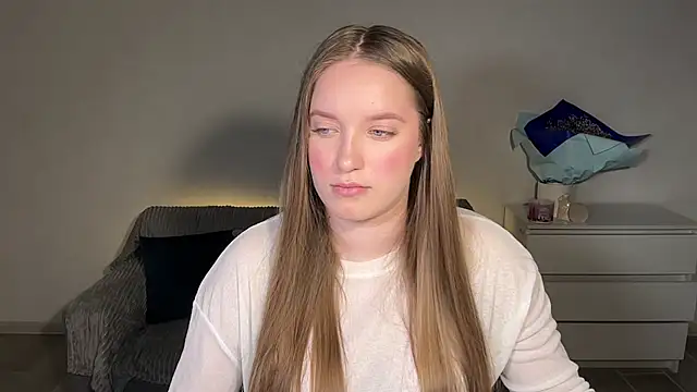 EvaMaddison online show from 03/02/26, 05:31