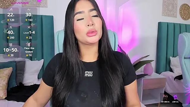 amy-thomson1 online show from 03/21/26, 12:10