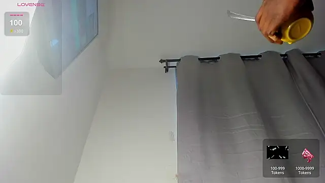 caroline tovar online show from 03/20/26, 10:47