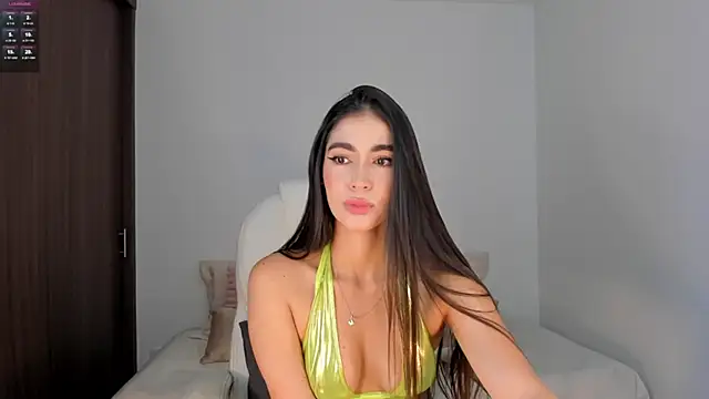 Snapshot of RebeccaBaxter chatting on 02/21/25, 02:59 RebeccaBaxter online show from 02/21/25, 02:59