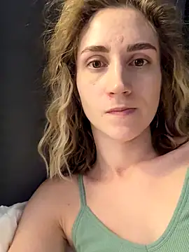 Feral berry 8133 online show from 09/26/25, 07:51