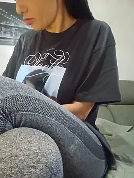 Lorettelorena online show from 07/10/26, 02:49