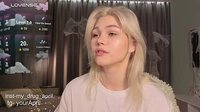 MyApril online show from 10/28/25, 02:15