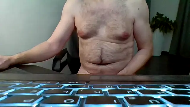 Horney boy86 online show from 02/20/25, 10:48