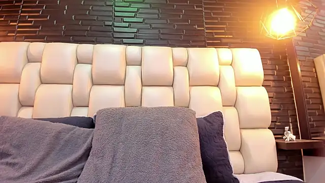 Salo Heaven online show from 05/23/26, 01:48