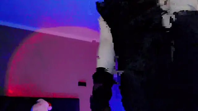 Snapshot of banana_brain1 chatting on 12/22/24, 07:54 banana brain1 online show from 12/22/24, 07:54