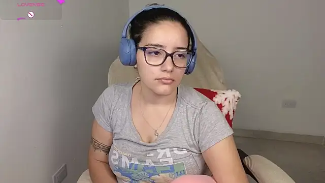 blue  moon  online show from 12/03/25, 04:20