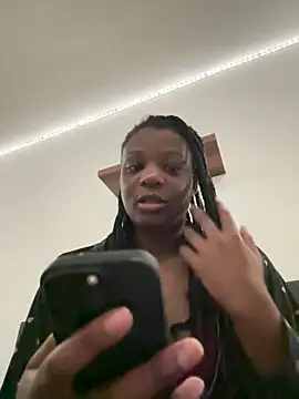 Snapshot of Ebonygirlx chatting on 02/06/26, 04:06 Ebonygirlx online show from 02/06/26, 04:06