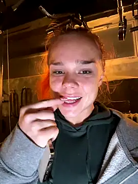 Snapshot of PennyPrincess chatting on 12/01/24, 09:26 PennyPrincess online show from 12/01/24, 09:26