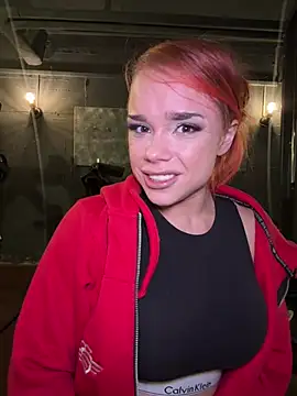 Snapshot of PennyPrincess chatting on 12/19/24, 09:17 PennyPrincess online show from 12/19/24, 09:17