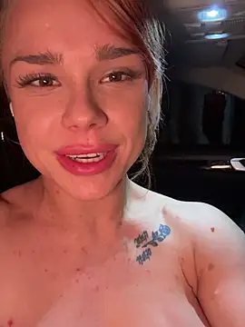 Snapshot of PennyPrincess chatting on 03/12/25, 01:47 PennyPrincess online show from 03/12/25, 01:47