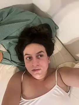 indierotic online show from 12/18/24, 03:26