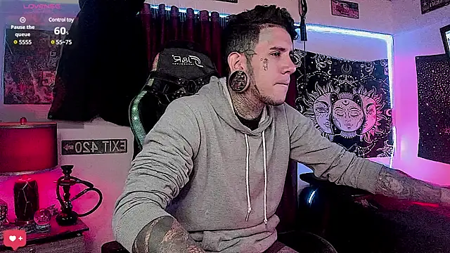 josh  ackerman online show from 12/25/24, 06:20