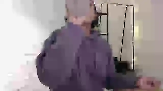 Snapshot of camii_7 chatting on 01/05/25, 02:27 camii 7 online show from 01/05/25, 02:27