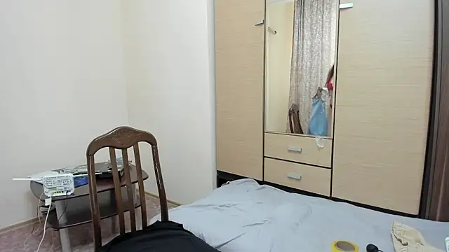 Riz girl online show from 12/16/24, 12:06