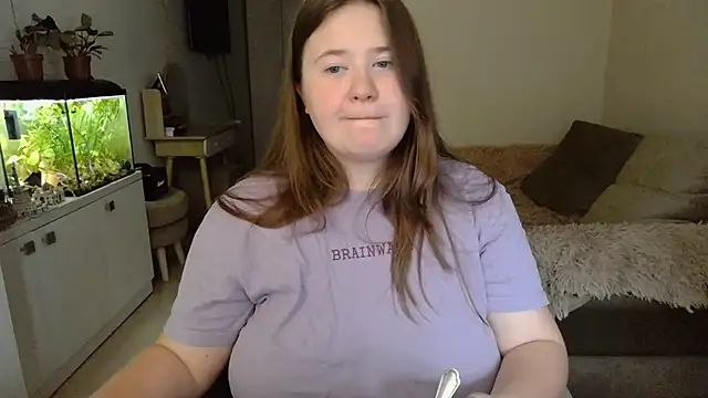 Snapshot of remirann_ chatting on 12/10/24, 12:27 remirann online show from 12/10/24, 12:27