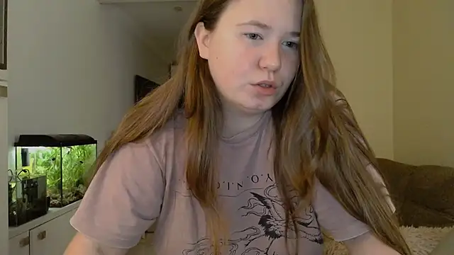 Snapshot of remirann_ chatting on 02/01/25, 07:26 remirann online show from 02/01/25, 07:26