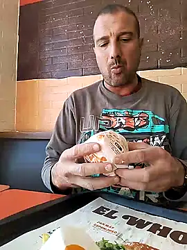 juandi21cm online show from 02/05/25, 01:11