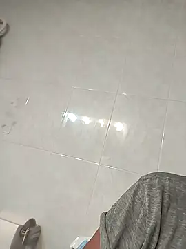 juandi21cm online show from 11/01/25, 06:15