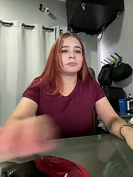 Snapshot of Marie_Castelzc chatting on 02/22/25, 07:36 Marie Castelzc online show from 02/22/25, 07:36