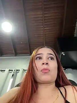 Snapshot of Marie_Castelzc chatting on 02/24/25, 04:15 Marie Castelzc online show from 02/24/25, 04:15