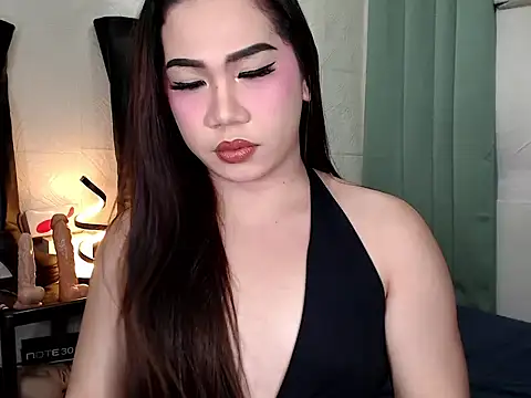 Snapshot of elise_bloom69 chatting on 05/06/26, 05:51 elise bloom69 online show from 05/06/26, 05:51
